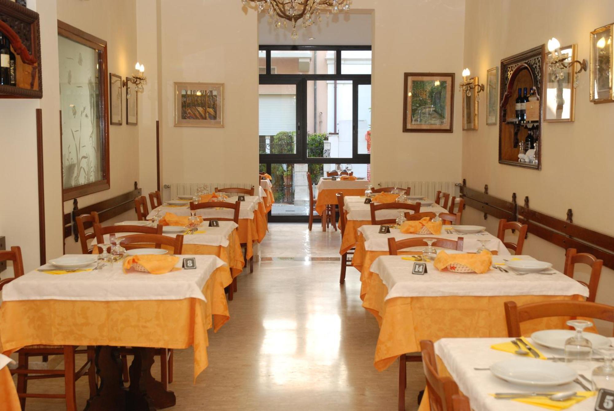 Hotel Caribe Viareggio Buitenkant foto