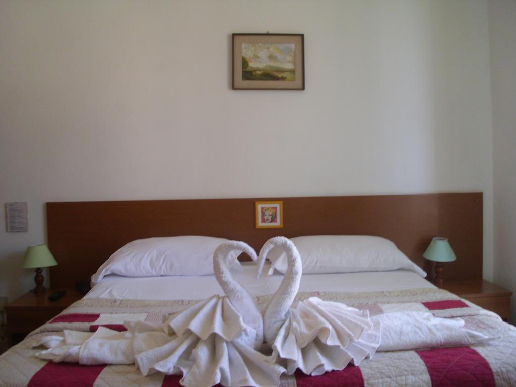 Hotel Caribe Viareggio Buitenkant foto