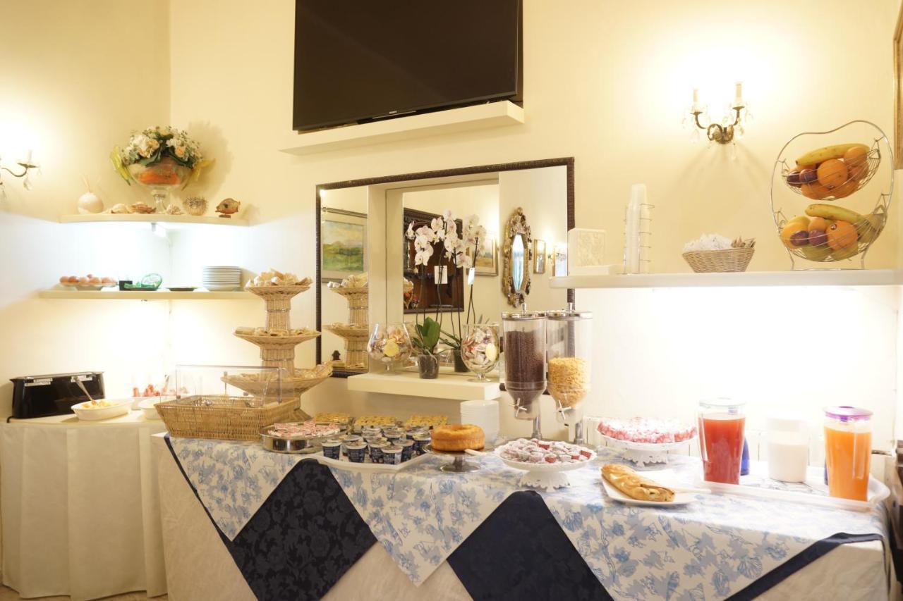 Hotel Caribe Viareggio Buitenkant foto